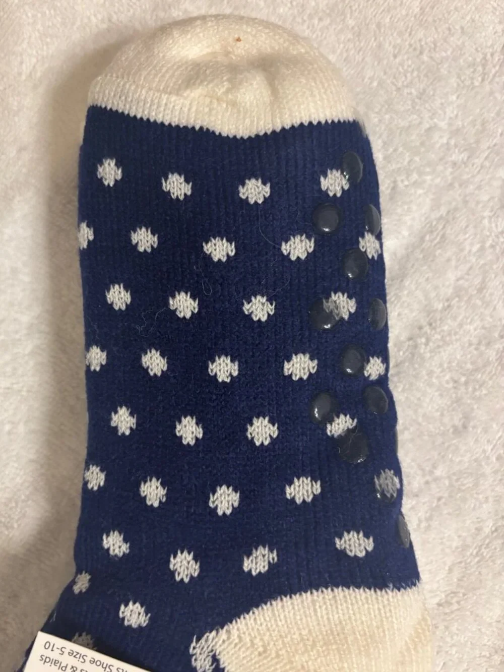 Snoozies Sherpa Lines Socks - NWT